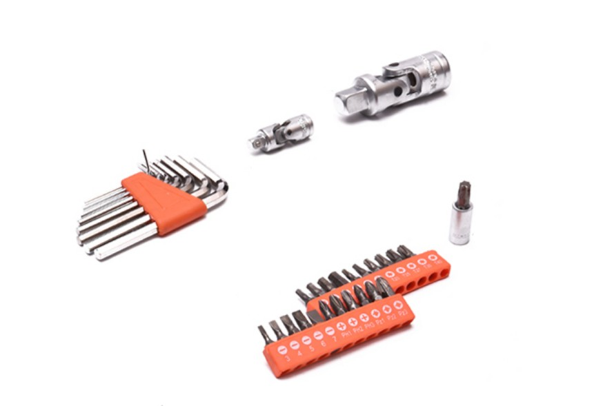 LOKMA ANAHTAR VE SOKET SETİ 77 PARÇA 1/2''-1/4''