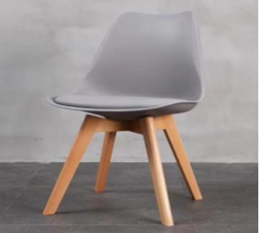 SANDALYE PLASTİK GRİ AHŞAP AYAK