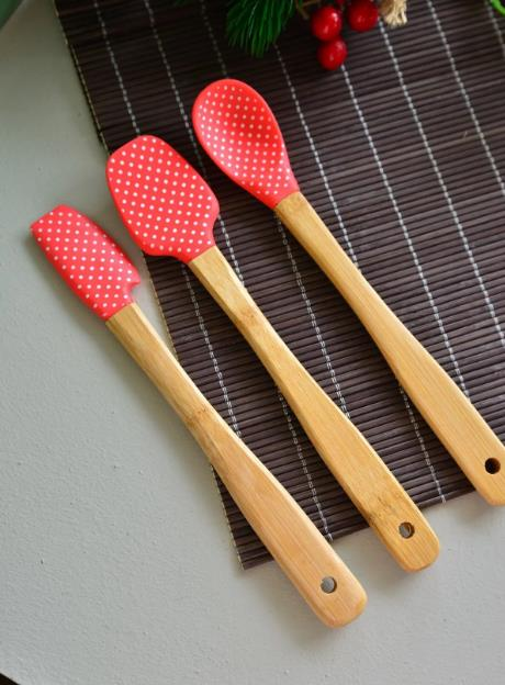 NET*/KAŞIK SETİ SİLİKON UÇ BOLLY 3 PARÇA 21CM