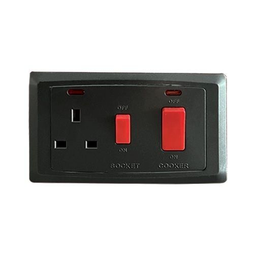 COOKER 45A IŞIKLI PRİZLİ SİYAH