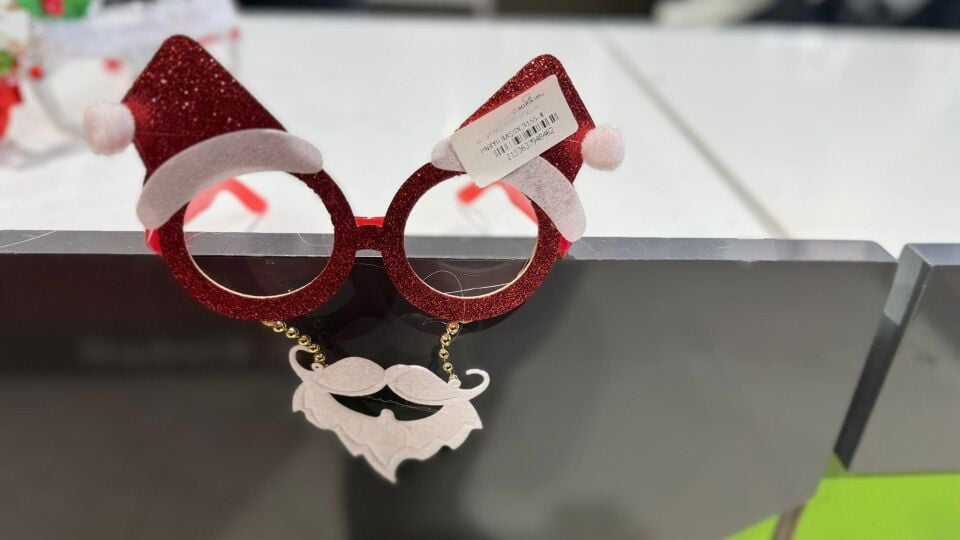 YILBAŞI PARTİ GÖZLÜK