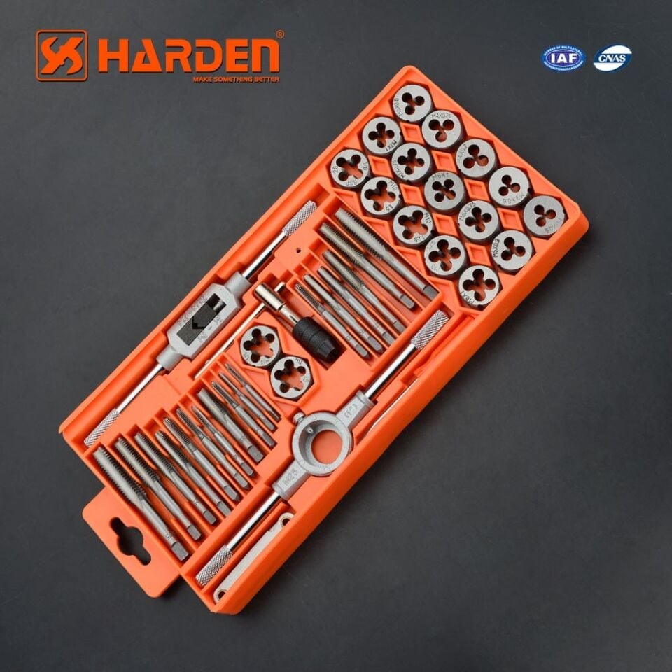 KILAVUZ VE PAFTA SETİ 40 PARÇA