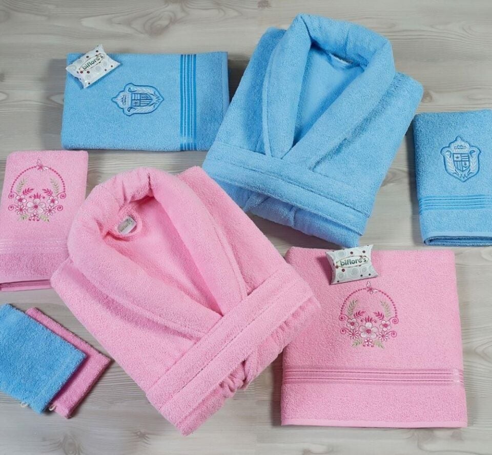 BORNOZ SET AİLE BUKLE JAKARLI 8 PRÇ ASORTİ