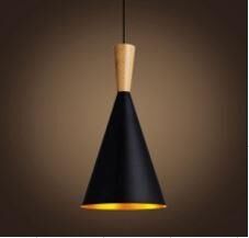 AVİZE KONİ MODEL AHŞAP DETAY SARKIT PARLAK SİY