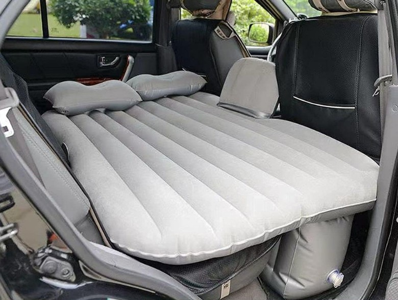 NET*/ YATAK ŞİŞME ARAÇ İÇİ YASTIKLI 135X85X45CM