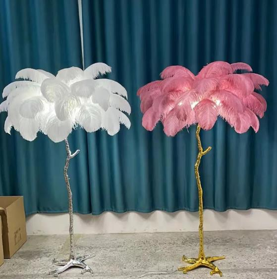 AVİZE PALMİYE AĞAÇ MODEL GÖVDE GOLD