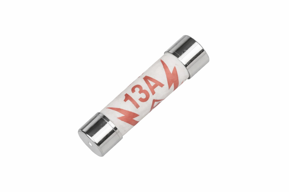 FİŞ SİGORTASI 13A POLUXE