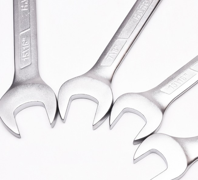 KOMBİNE ANAHTAR TAKIMI 12 PARÇA