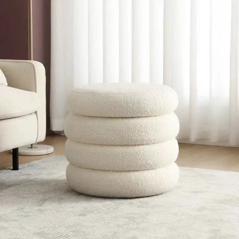 PUF MODERN KATMANLI BUKLET KUMAŞ 34X37CM