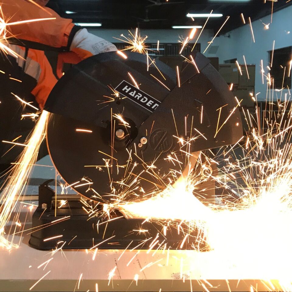 PROFİL KESME MAKİNESİ 2700W