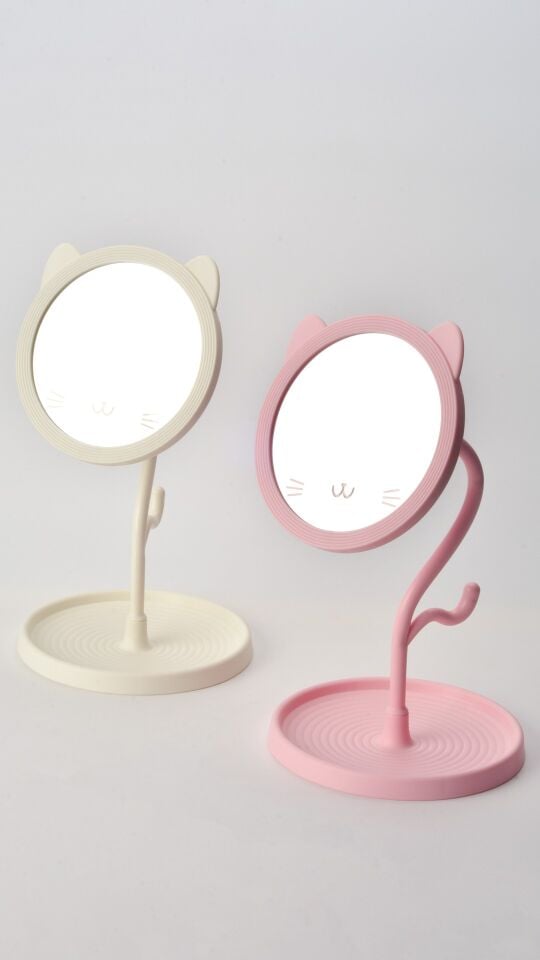 AYNA KEDİ PLASTIK AYAKLI