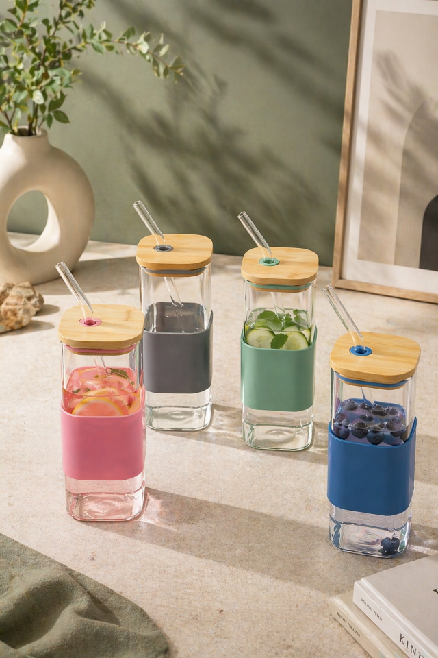 KUPA CAM PİPETLİ BAMBU KAPAKLI KARE 400ML