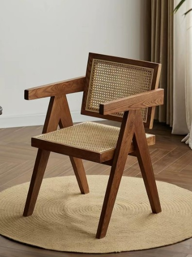 SANDALYE ESKİ DÖNEM AHŞAP KOLLU BEJ