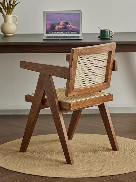 SANDALYE ESKİ DÖNEM AHŞAP KOLLU BEJ