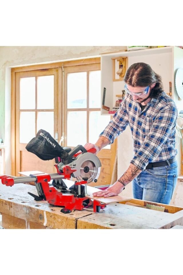 AKÜLÜ GÖNYE TESTERE TE-SM 36/210 Li - Solo (AKÜSÜZ