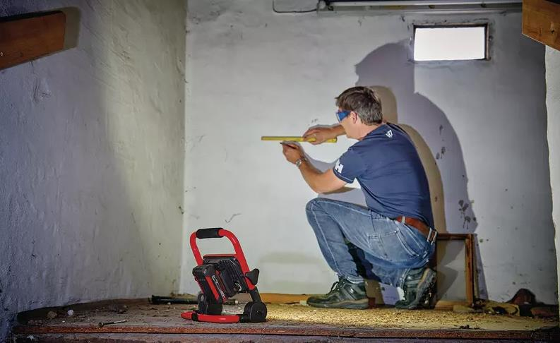 AKÜLÜ LED AYDINLATMA 18V TC-CL 18/1800 Lİ