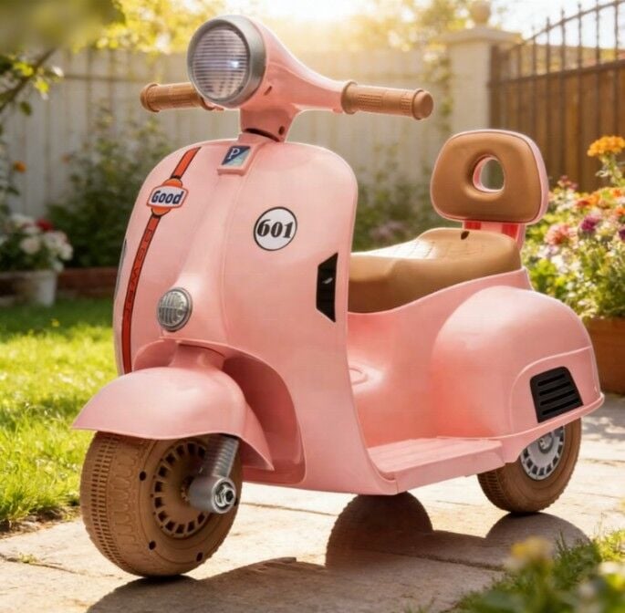 AKÜLÜ MOTOR 3 TEKERLEK VESPA MODEL