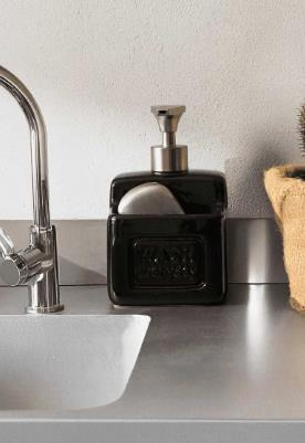 SIVI SABUNLUK 500 ML SİYAH